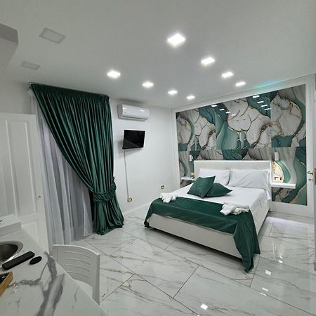 Suite Campanile Napoli Esterno foto