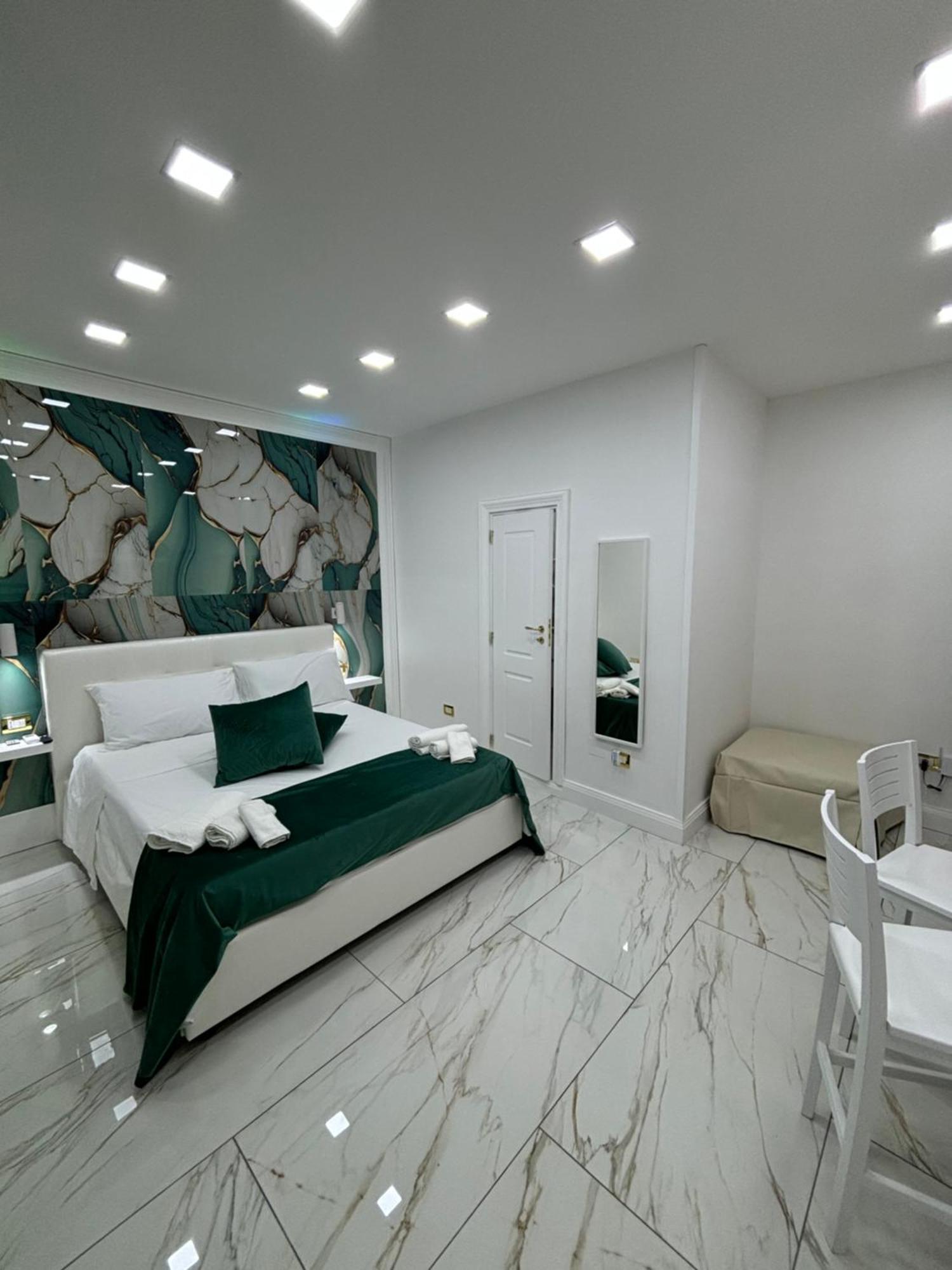 Suite Campanile Napoli Esterno foto